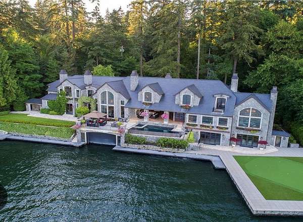 150 Acres of Improved Mixed-Use Land for Sale in Putnam Valley, New York