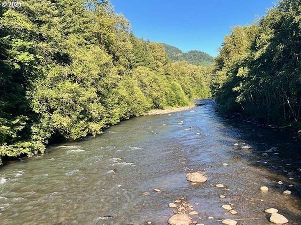 0.41 Acres of Residential Land for Sale in Brightwood, Oregon