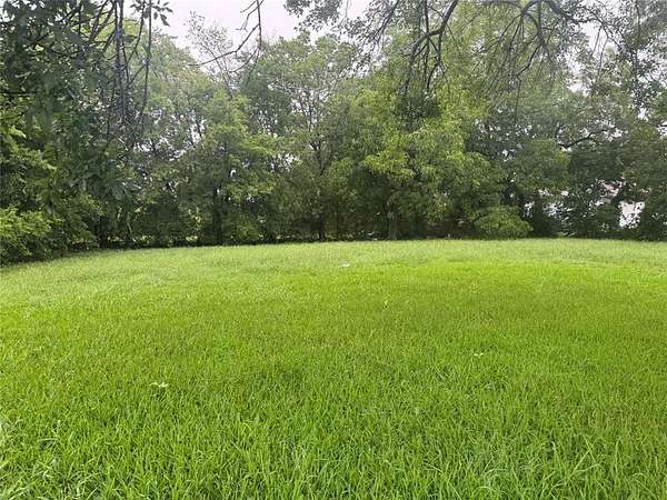 0.2 Acres of Land for Sale in Greenville, Texas