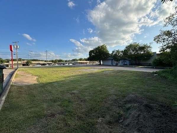 1 Acre of Commercial Land for Sale in Weatherford, Texas