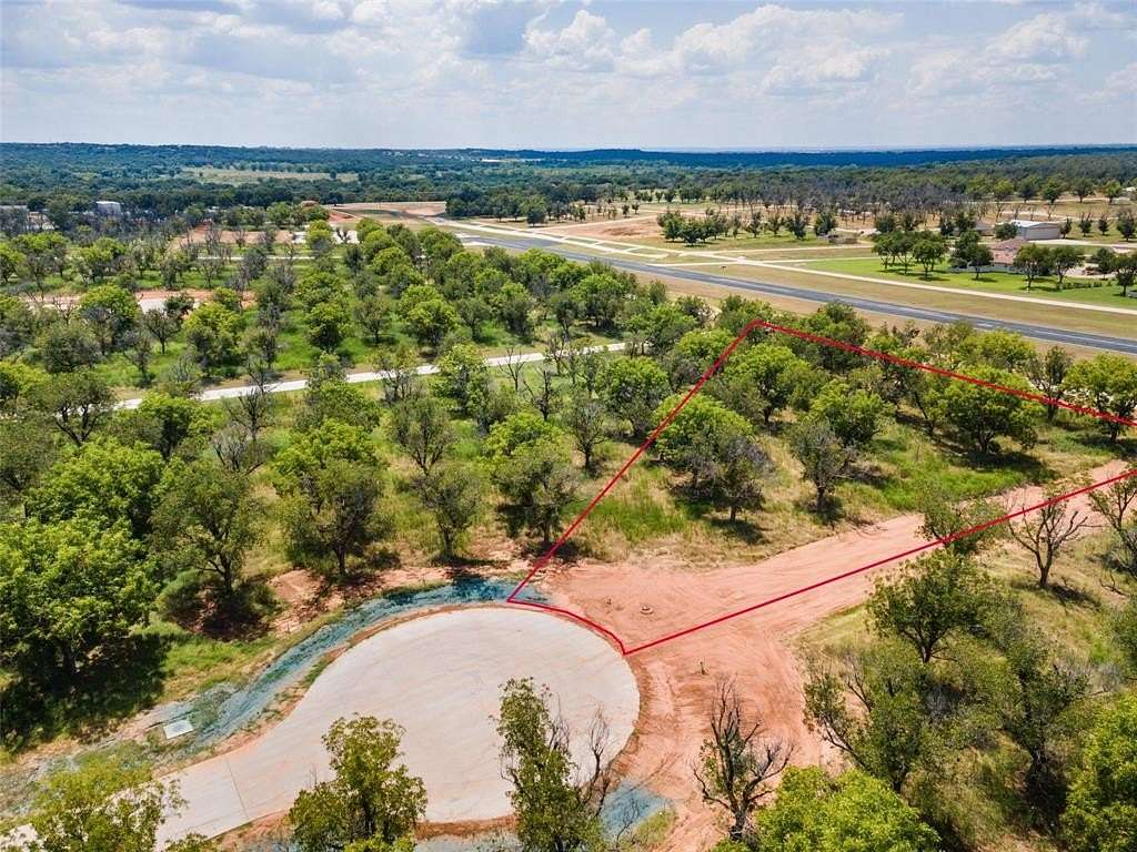 1.5 Acres of Residential Land for Sale in Granbury, Texas