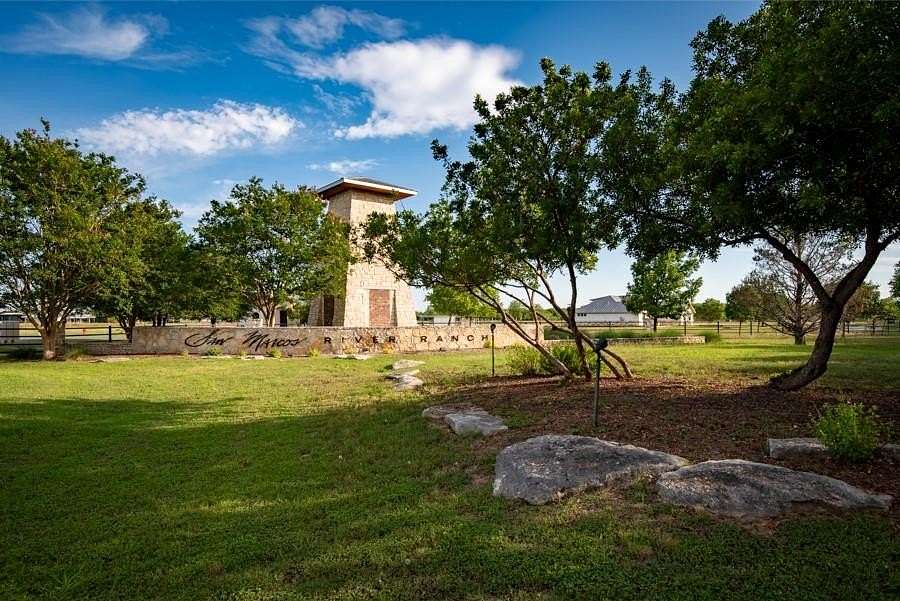 4.47 Acres of Residential Land for Sale in Martindale, Texas