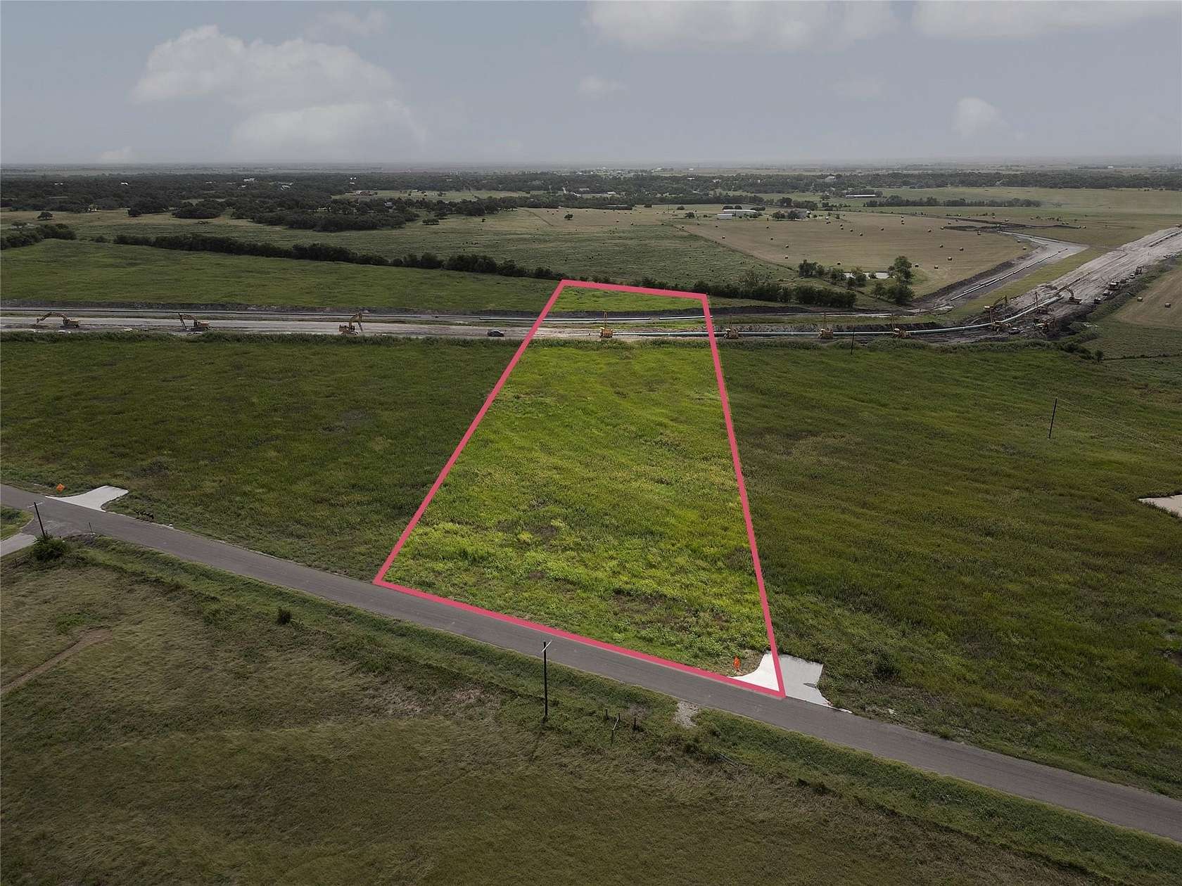 4 Acres of Land for Sale in Georgetown, Texas