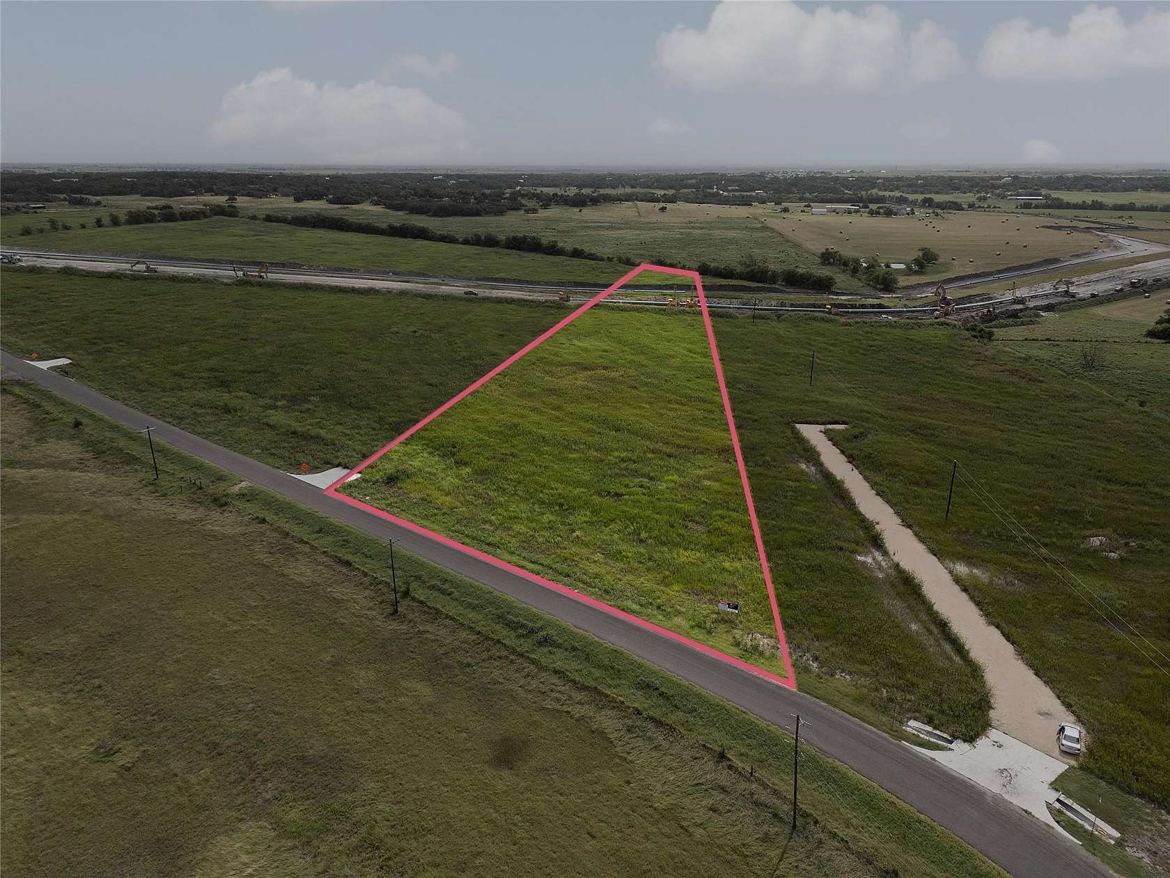 4 Acres of Land for Sale in Georgetown, Texas