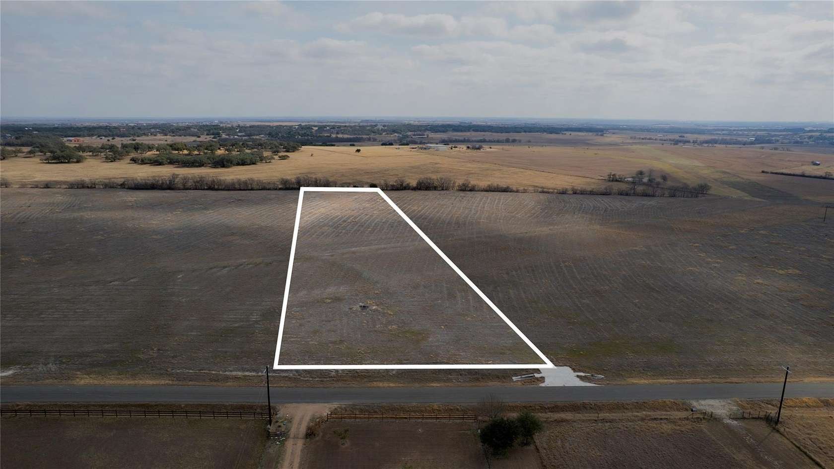 4 Acres of Land for Sale in Georgetown, Texas