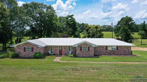 215 Acres of Improved Land for Sale in Linden, Texas