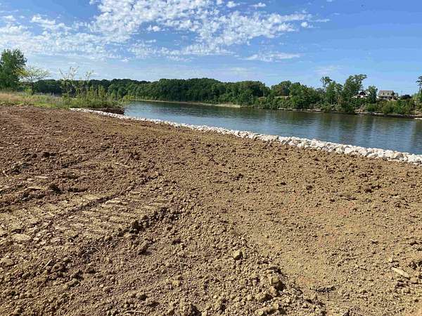 1 Acre of Residential Land for Sale in Savannah, Tennessee