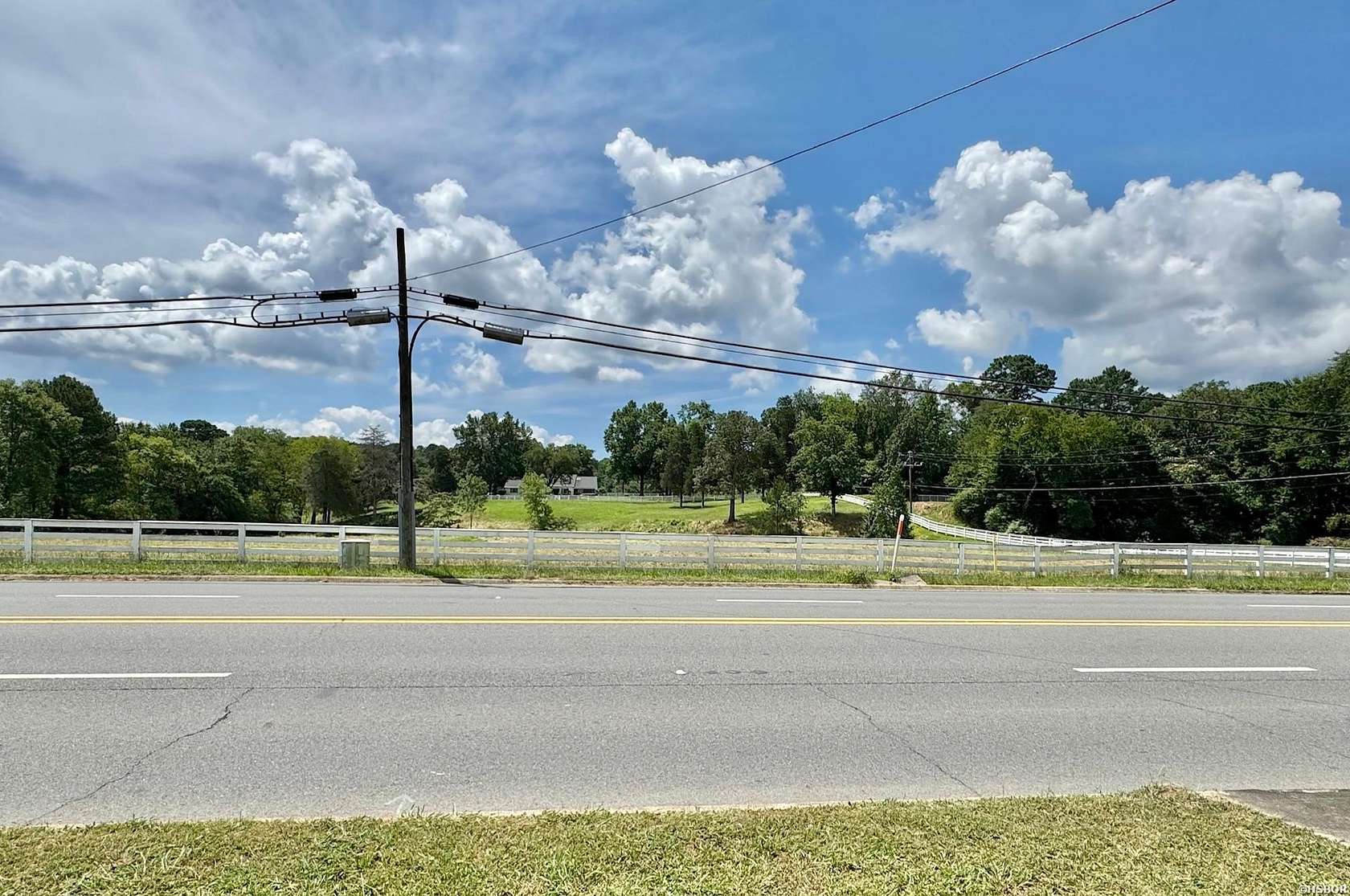 2.7 Acres of Commercial Land for Sale in Hot Springs, Arkansas