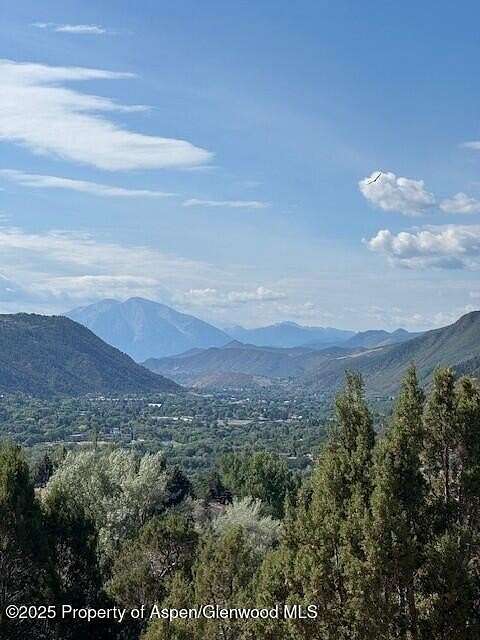 1 Acre of Residential Land for Sale in Glenwood Springs, Colorado