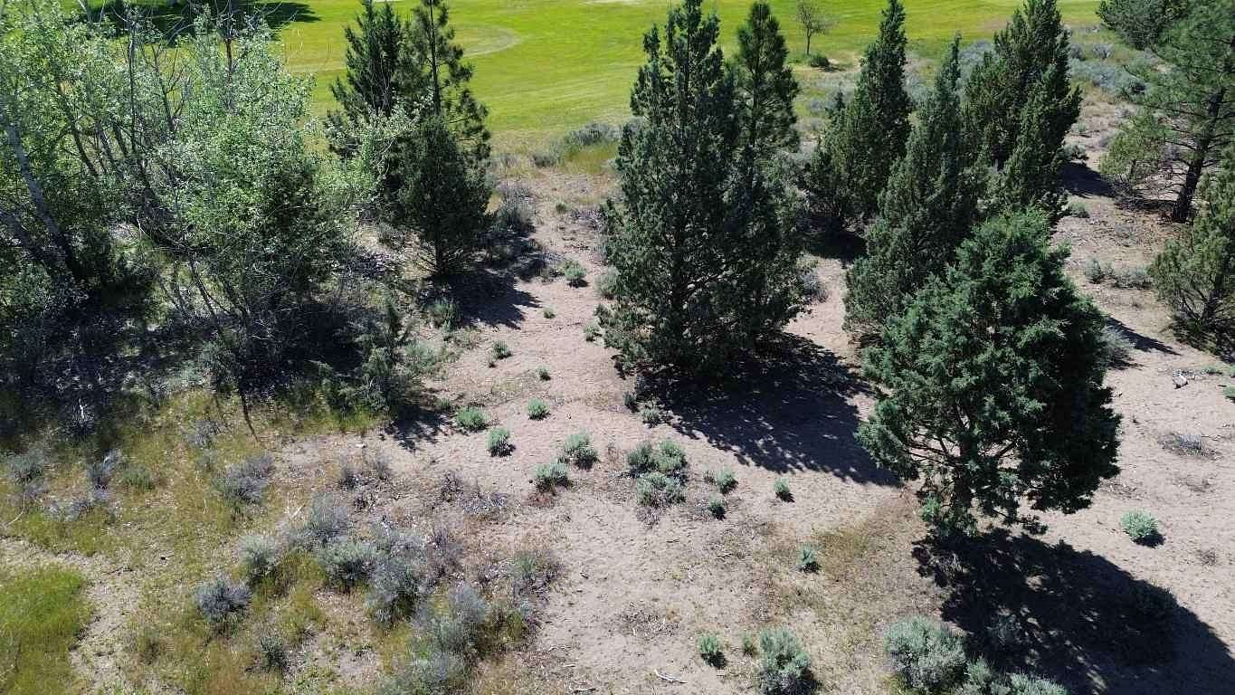 0.25 Acres of Residential Land for Sale in Weed, California