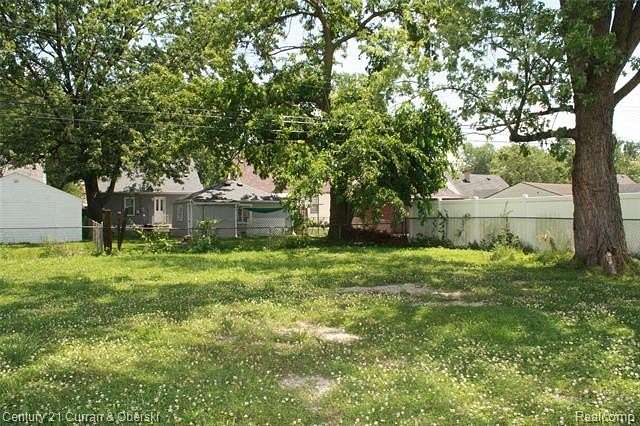 0.25 Acres of Residential Land for Sale in Garden City, Michigan