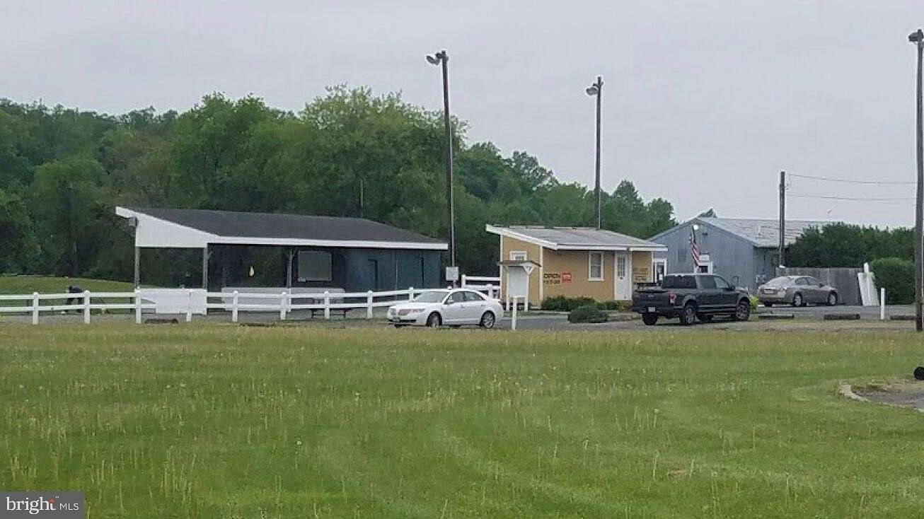 14.4 Acres of Commercial Land for Sale in Columbus, New Jersey