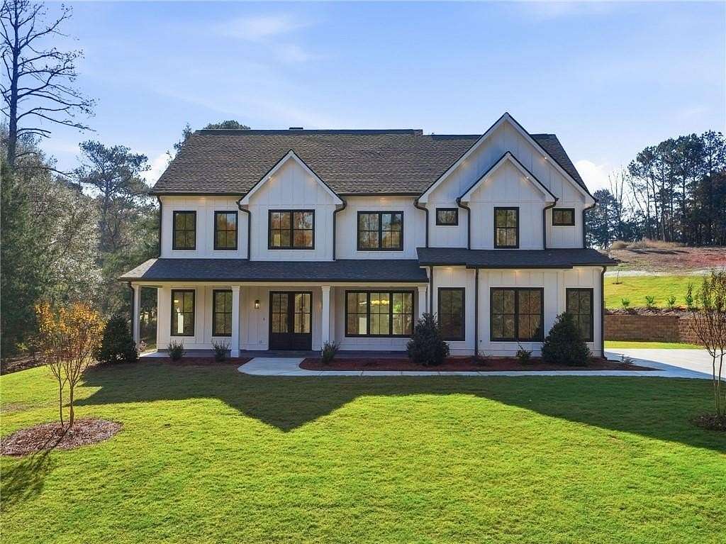 2 Acres of Residential Land with Home for Sale in Monroe, Georgia