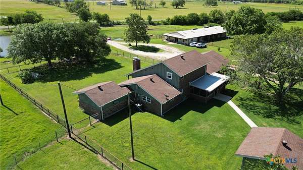 12.3 Acres of Land with Home for Sale in Moody, Texas