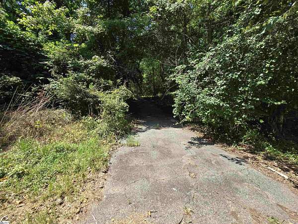 1 Acre of Residential Land for Sale in Anderson, South Carolina