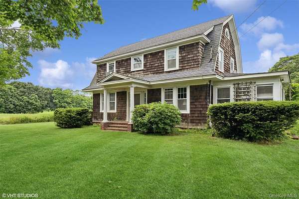 3.12 Acres of Land with Home for Lease in Cutchogue, New York