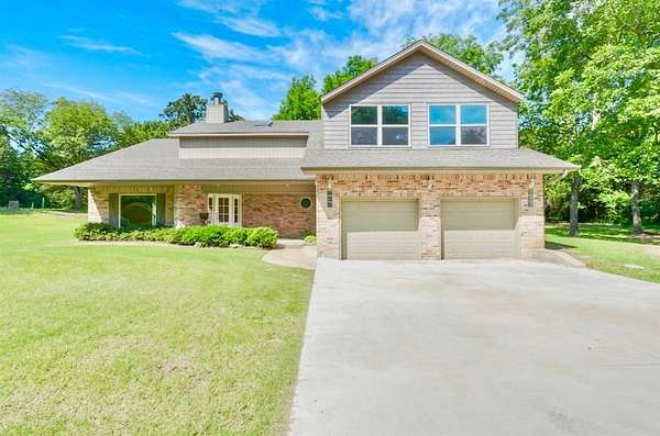 10 Acres of Residential Land with Home for Sale in Shawnee, Oklahoma