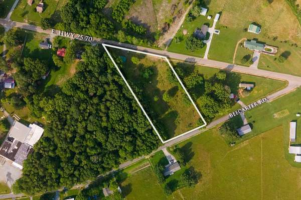 2 Acres of Mixed-Use Land for Sale in Dandridge, Tennessee