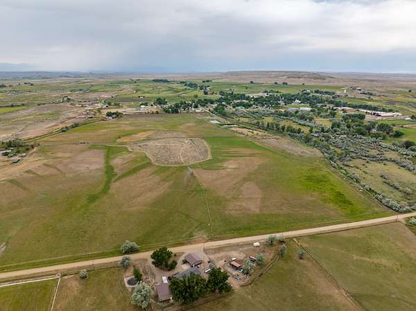 39 Acres of Land for Sale in Pavillion, Wyoming
