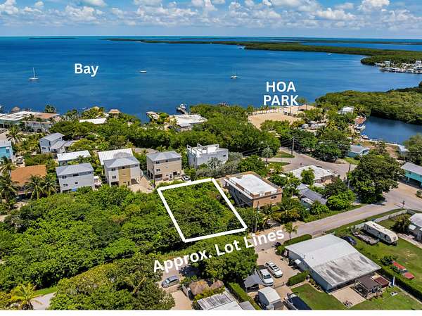Residential Land for Sale in Key Largo, Florida