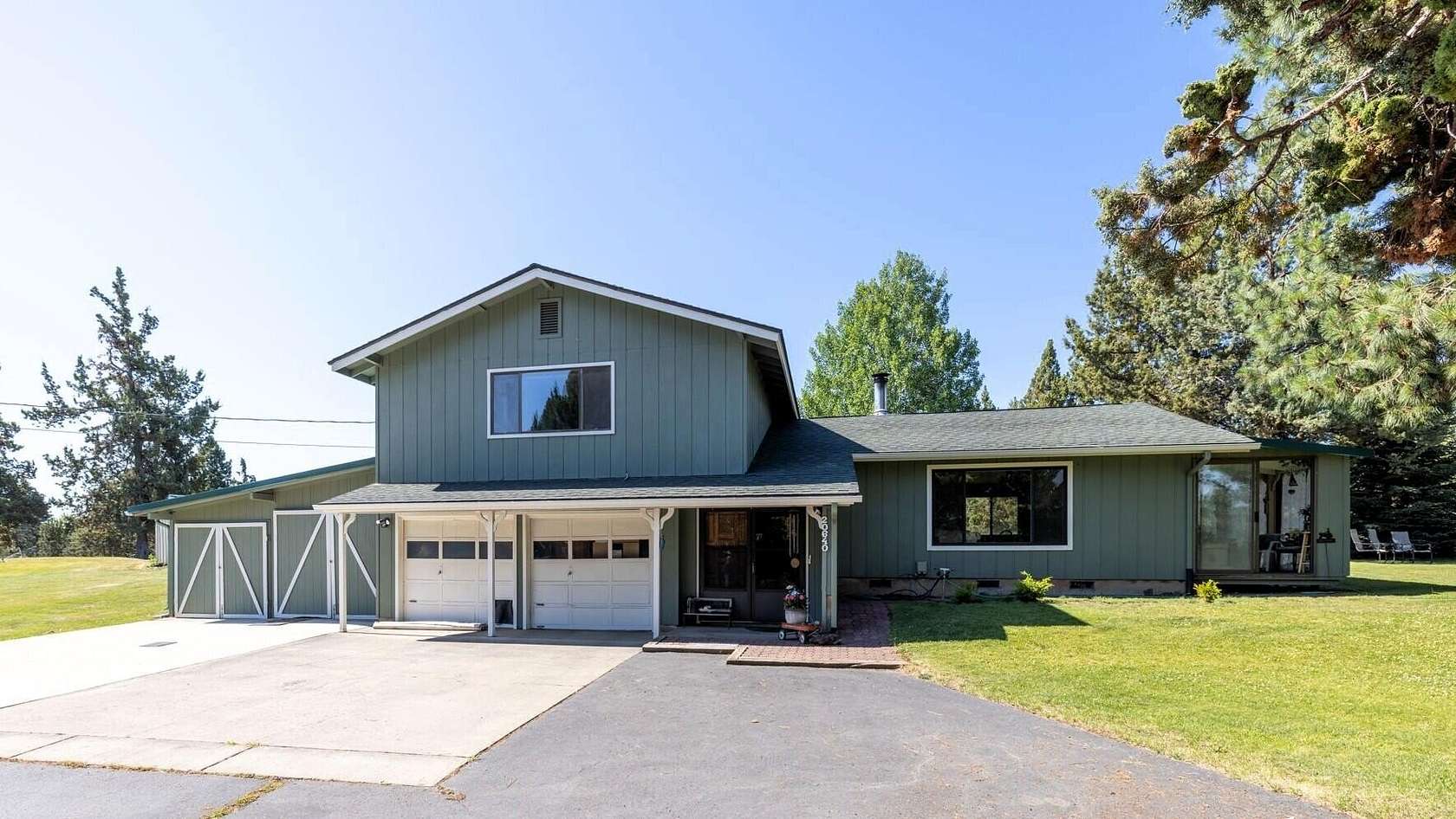 2.48 Acres of Residential Land with Home for Sale in Bend, Oregon