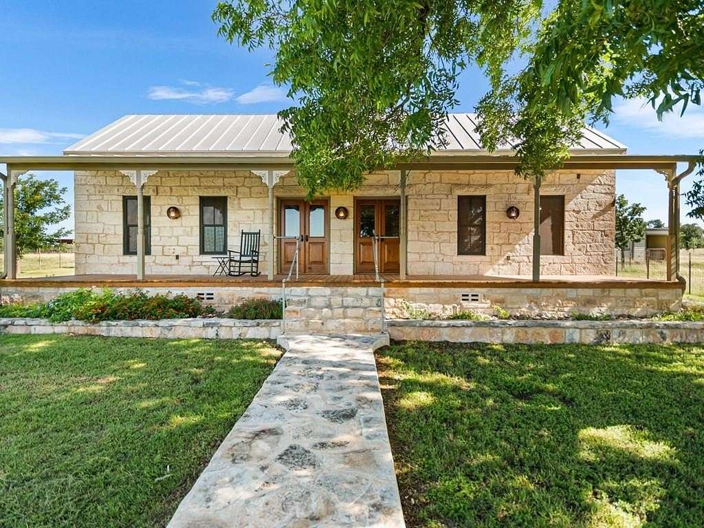 417 Acres of Recreational & Residential Land for Sale in Fredericksburg, Texas