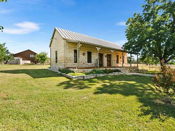 417 Acres of Land for Sale in Fredericksburg, Texas