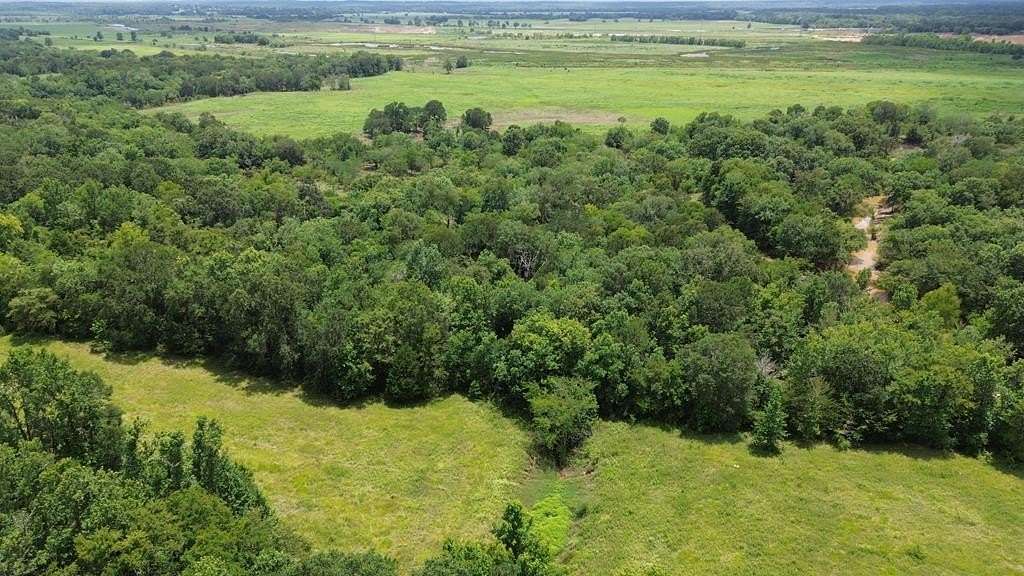 9.6 Acres of Land for Sale in Crockett, Texas