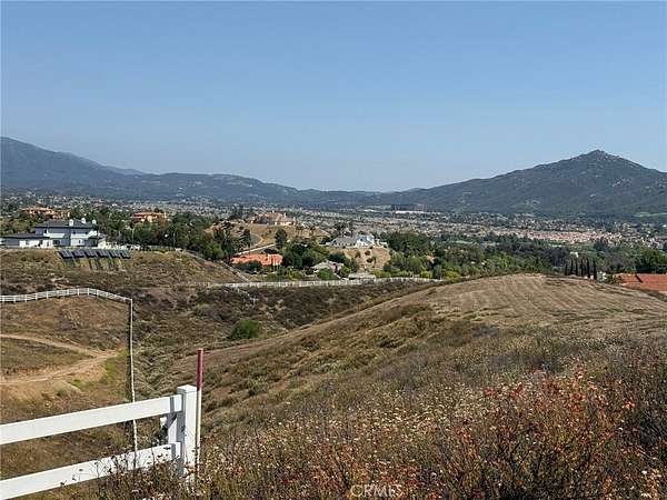 10 Acres of Land for Sale in Temecula, California