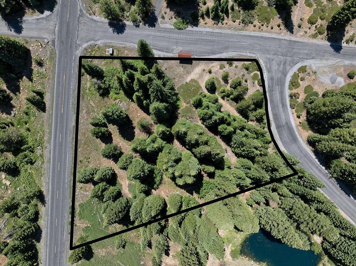 1 Acre of Residential Land for Sale in Klamath Falls, Oregon