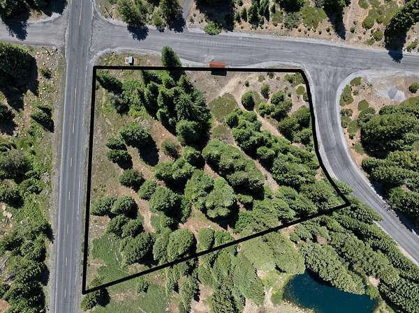 1 Acre of Residential Land for Sale in Klamath Falls, Oregon
