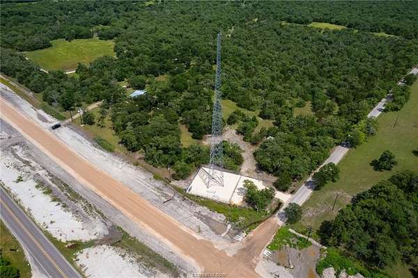 1.42 Acres of Residential Land for Sale in Snook, Texas
