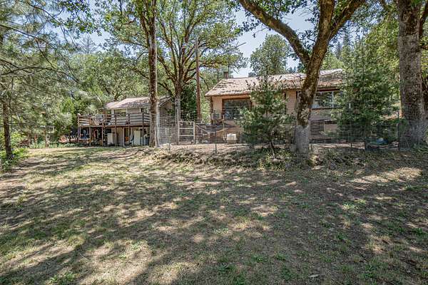 6.62 Acres of Residential Land with Home for Sale in Trail, Oregon