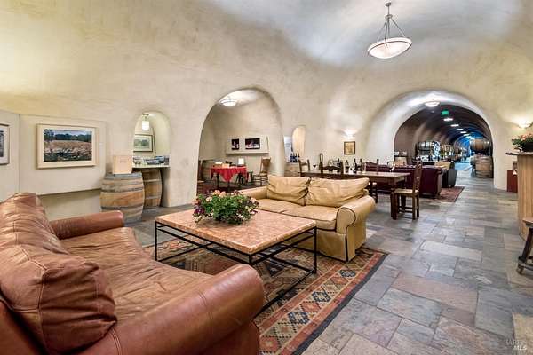 27 Acres of Land for Sale in Kenwood, California