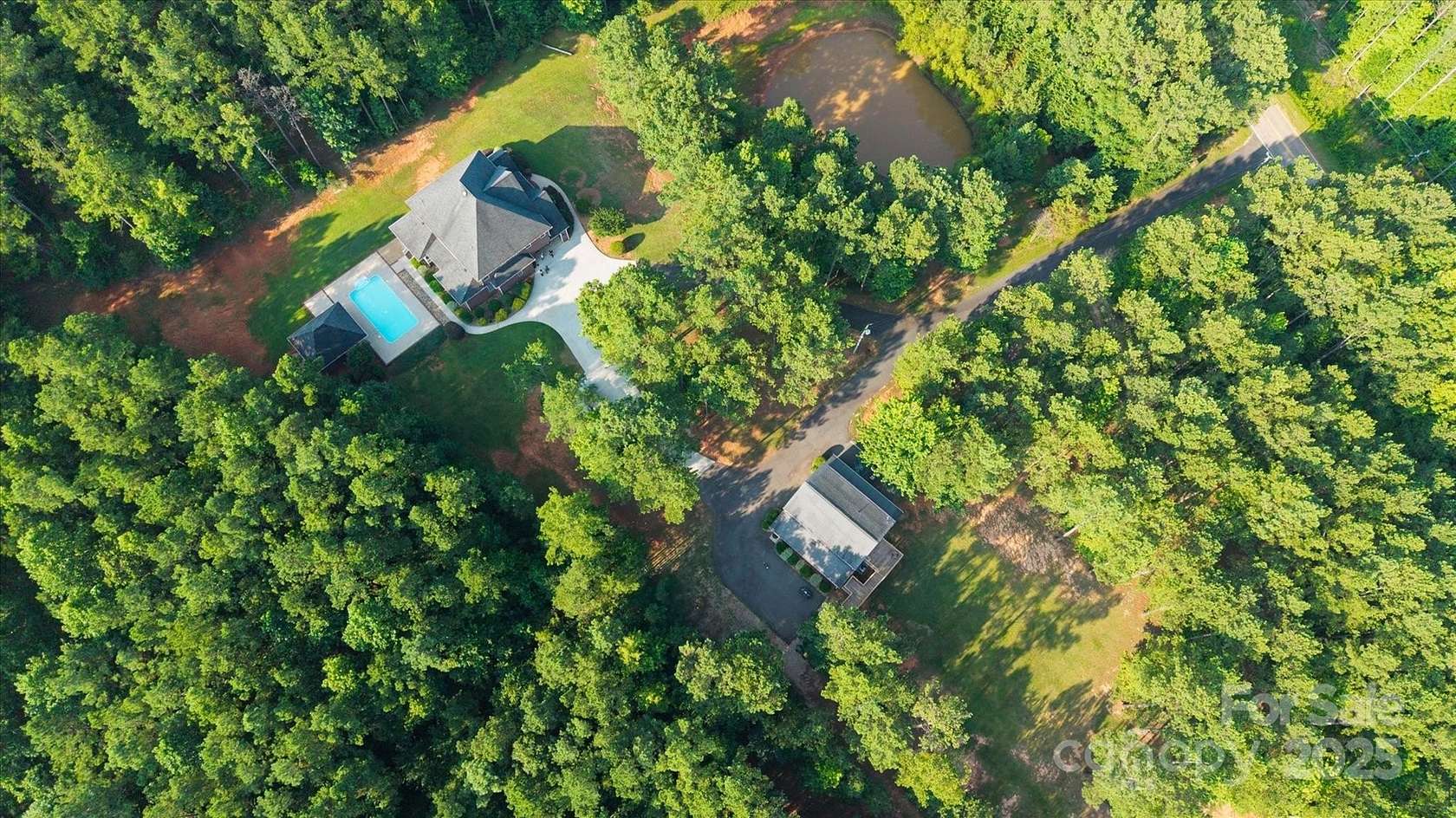 10 Acres of Residential Land with Home for Sale in Chester, South Carolina