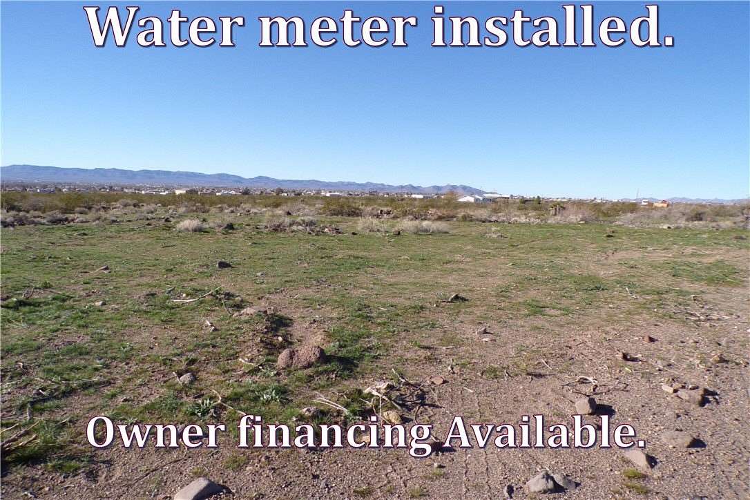 1.38 Acres of Residential Land for Sale in Golden Valley, Arizona