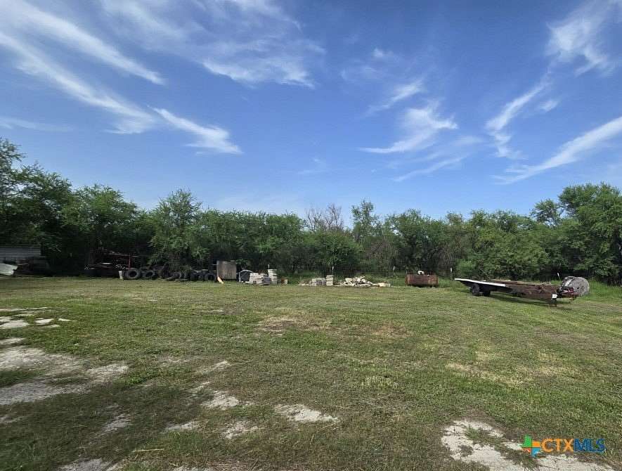 2 Acres of Improved Commercial Land for Sale in Victoria, Texas
