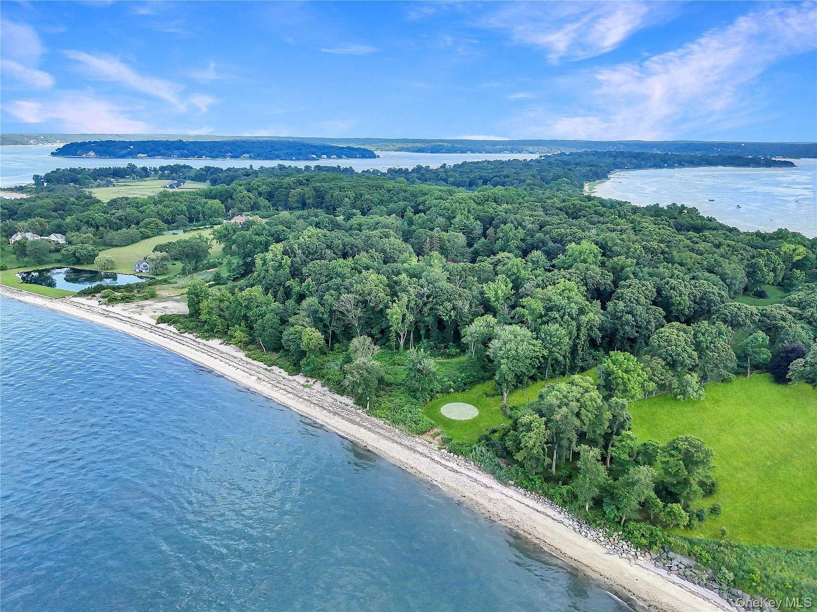 17.3 Acres of Agricultural Land for Sale in Centre Island, New York