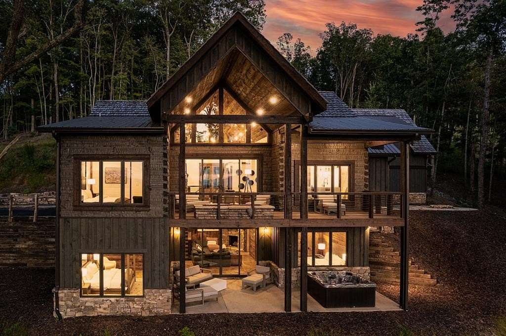 2 Acres of Residential Land with Home for Sale in Mineral Bluff, Georgia