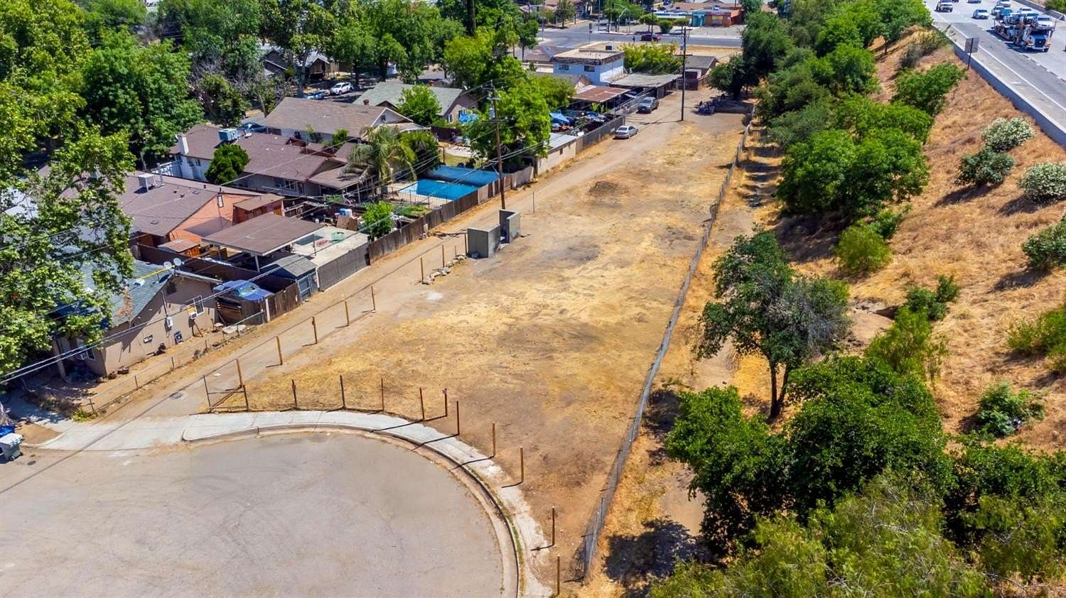 0.29 Acres of Residential Land for Sale in Fresno, California
