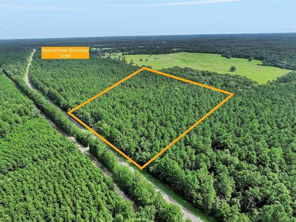 22 Acres of Recreational Land for Sale in Lufkin, Texas