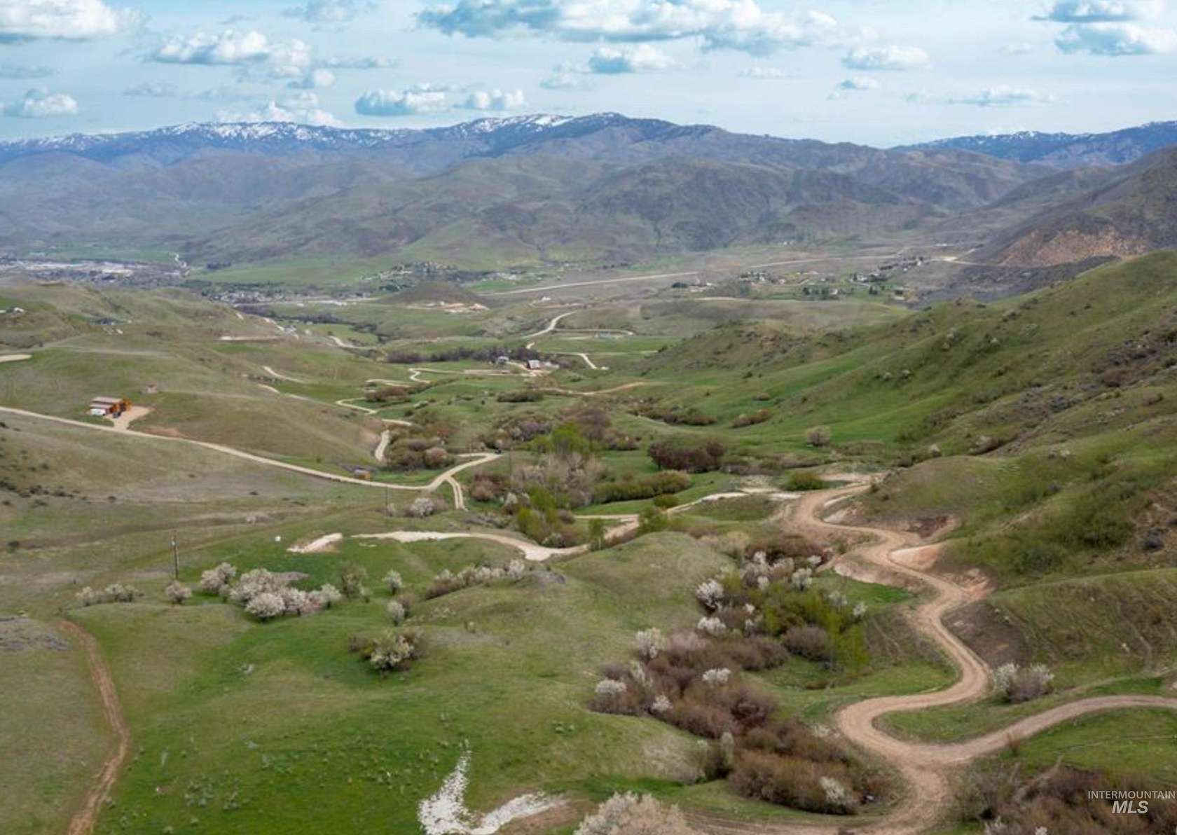 7.43 Acres of Residential Land for Sale in Horseshoe Bend, Idaho