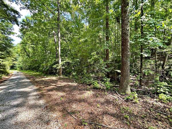 13 Acres of Land for Sale in Kingston, Tennessee