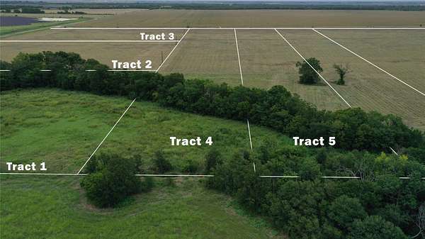 7 Acres of Land for Sale in Riesel, Texas