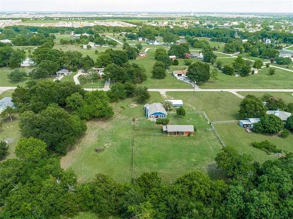1.6 Acres of Residential Land with Home for Sale in McKinney, Texas
