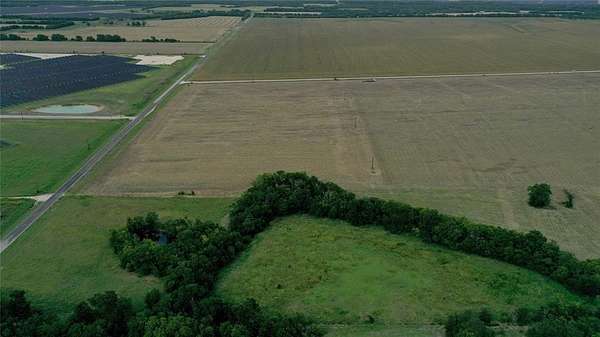 7 Acres of Land for Sale in Riesel, Texas