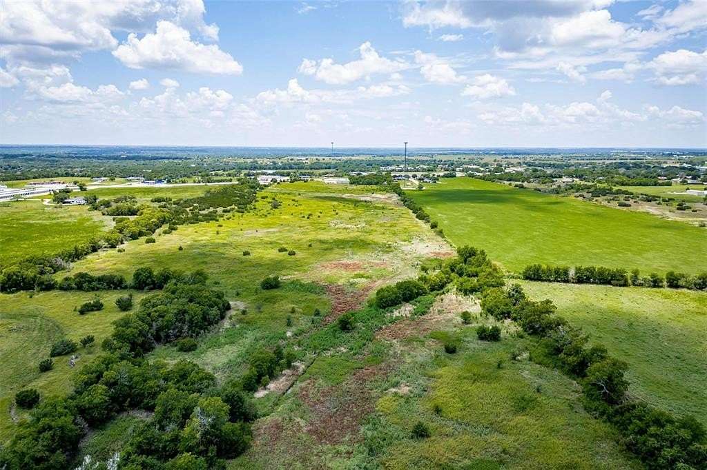 17.1 Acres of Land for Sale in China Spring, Texas