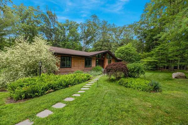 2.3 Acres of Residential Land with Home for Sale in Stamford, Connecticut