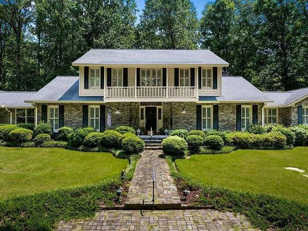 2 Acres of Residential Land with Home for Sale in Jasper, Alabama