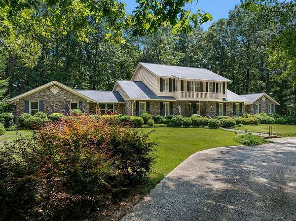 2 Acres of Land with Home for Sale in Jasper, Alabama